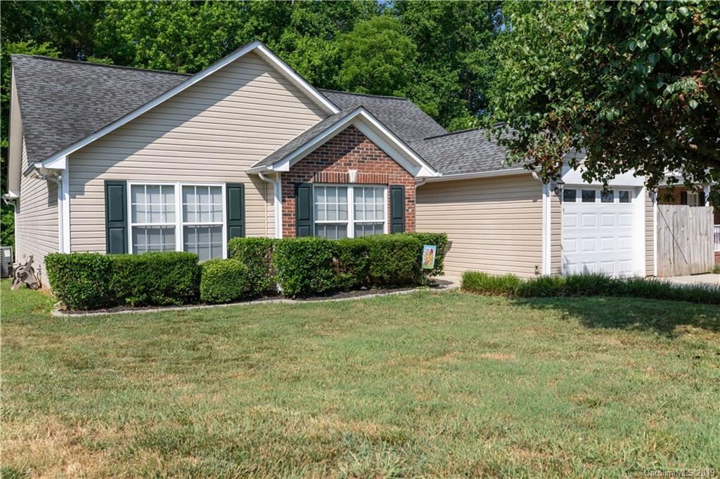 144 Pheasant Ridge Circle York, SC 29745 - Photo 3 of 21 Gallery Image 3