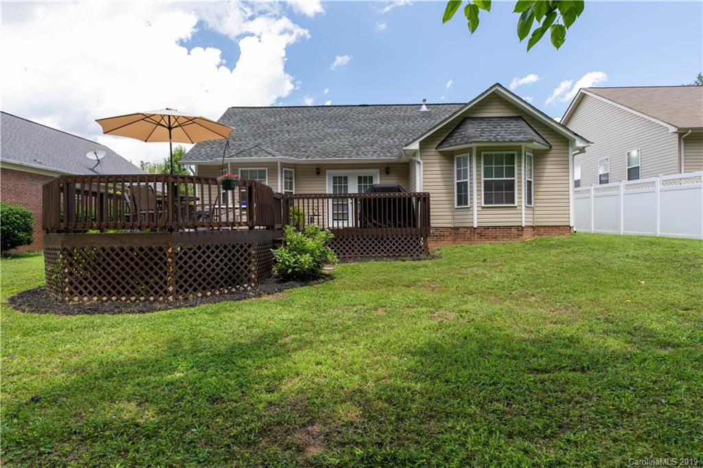 144 Pheasant Ridge Circle York, SC 29745 - Photo 5 of 21 Gallery Image 5