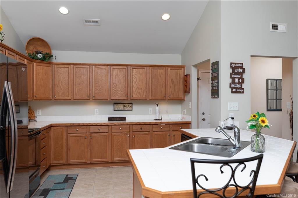 144 Pheasant Ridge Circle York, SC 29745 - Photo 10 of 21 Gallery Image 10