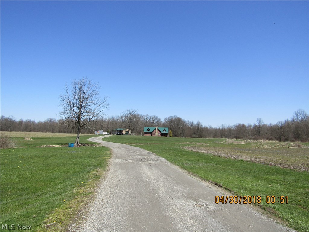 2107 Moore Road Orwell, OH 44076 - Photo 15 of 35
