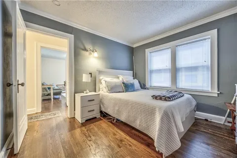 $215,000 | 4314 Oak Street, Unit 1N, Kansas City, MO 64111