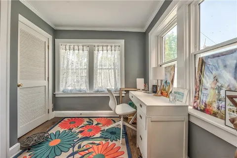 $215,000 | 4314 Oak Street, Unit 1N, Kansas City, MO 64111