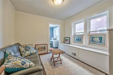 $215,000 | 4314 Oak Street, Unit 1N, Kansas City, MO 64111