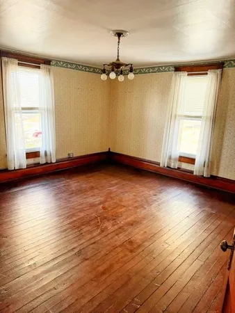 $199,000 | 711 Mill Street, Mound City, MO 64470