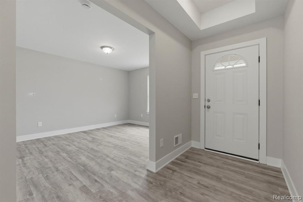 2279 Baltimore Davison, MI 48423 - Photo 2 of 26