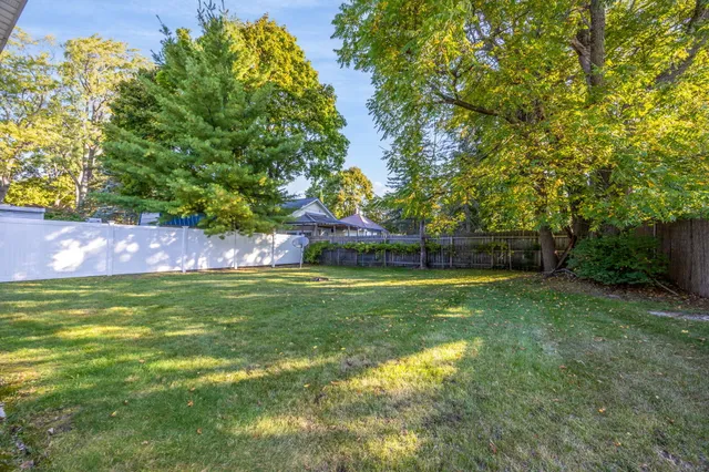 $184,900 | 607 Maple Street, Cadillac, MI 49601