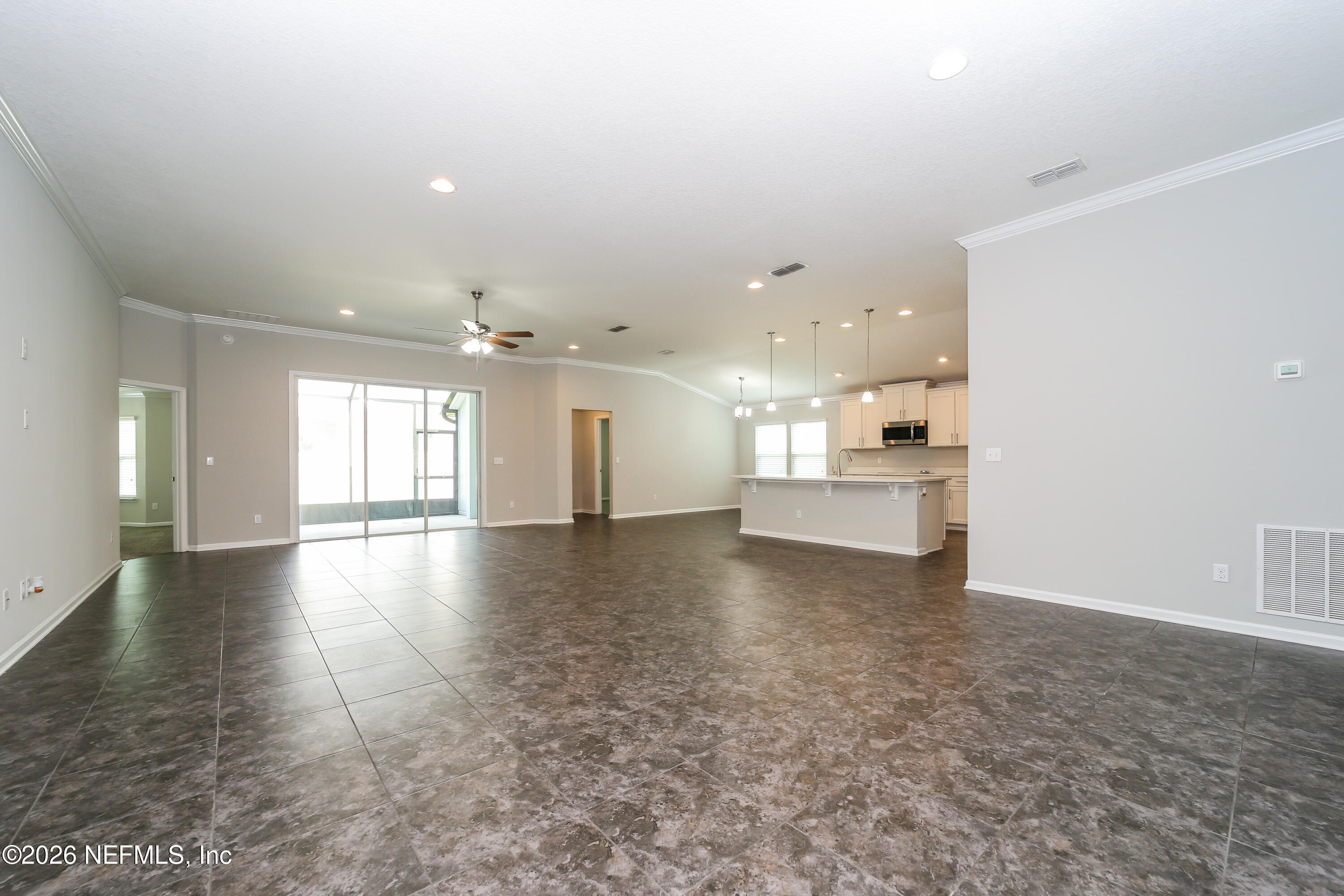 12385 Sacha Road Jacksonville, FL 32226 - Photo 2 of 15 1000050.12385 Sacha Road - Living Room