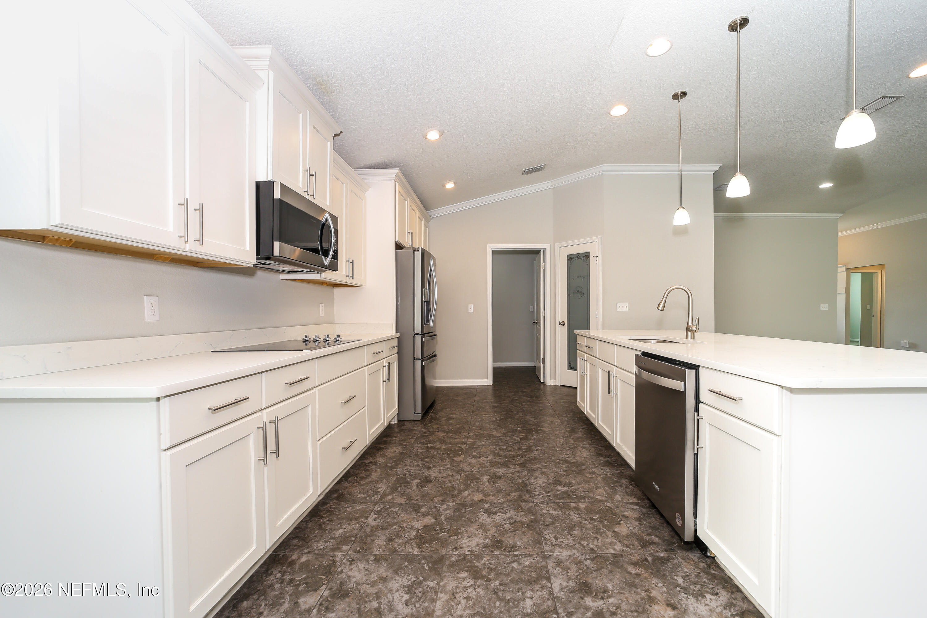 12385 Sacha Road Jacksonville, FL 32226 - Photo 3 of 15 1000050.12385 Sacha Road - Kitchen_1