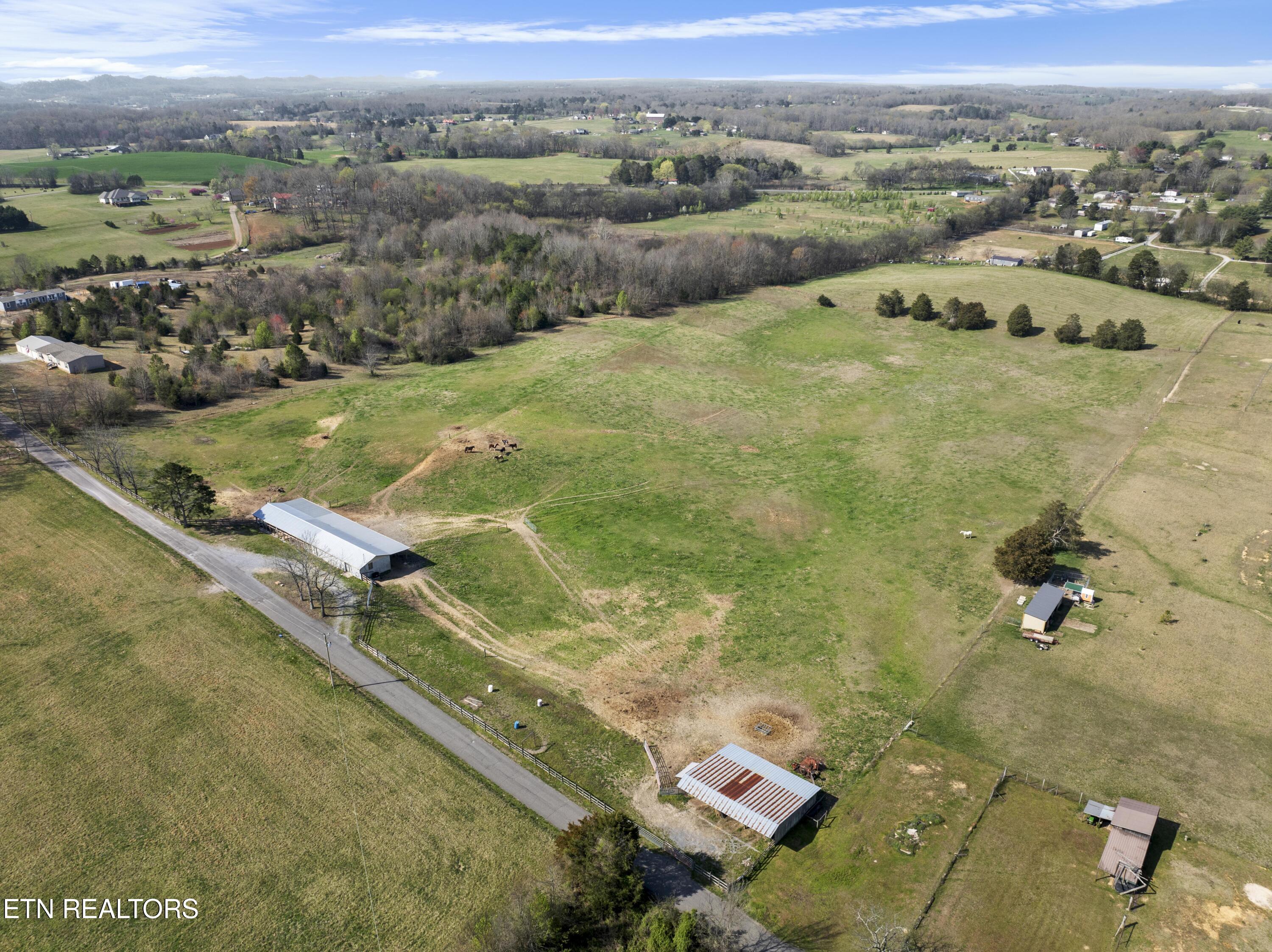5816 Caldwell Road Loudon, TN 37774 - Photo 1 of 23 DJI_0681