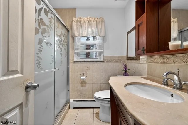 $489,000 | 14 Arthur Street, Roselle, NJ 07203