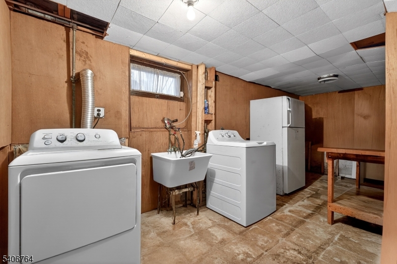 14 Arthur Street Roselle, NJ 07203 - Photo 21 of 27