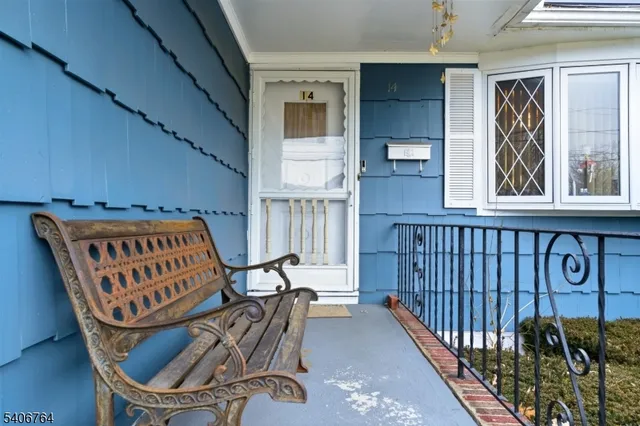 $489,000 | 14 Arthur Street, Roselle, NJ 07203
