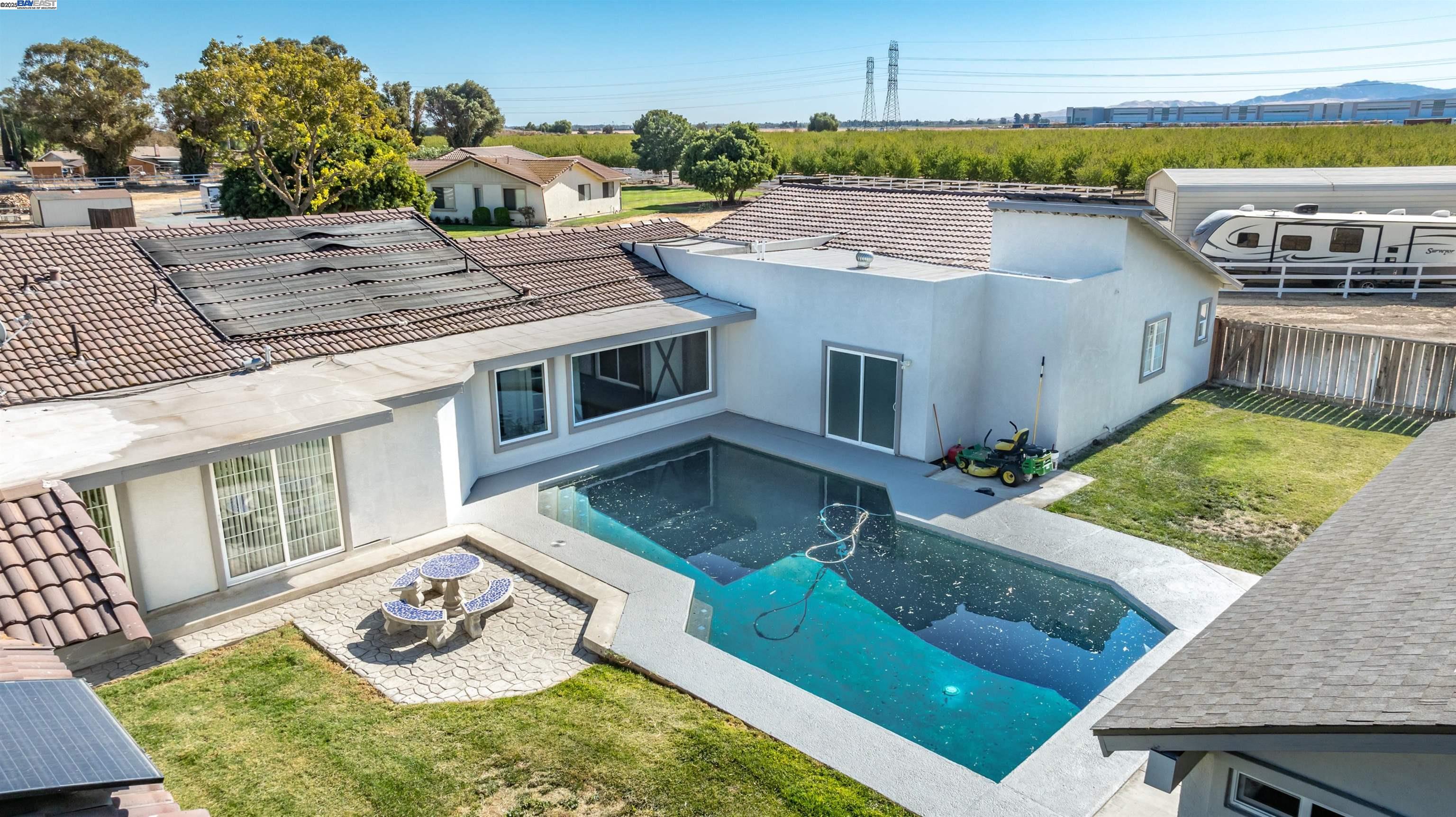 23551 Rancho Ramon Court Tracy, CA 95304 - Photo 36 of 59