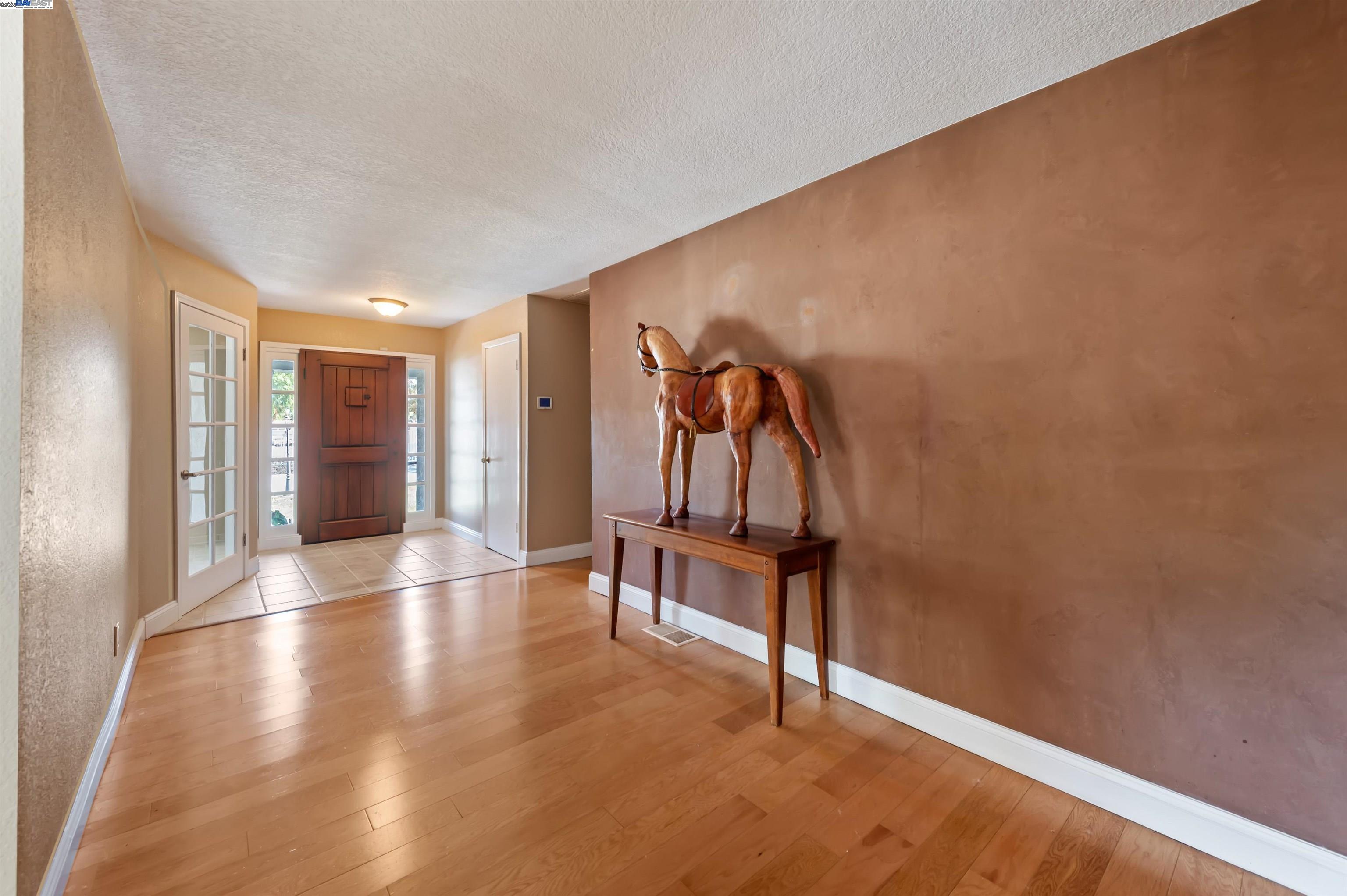 23551 Rancho Ramon Court Tracy, CA 95304 - Photo 5 of 59