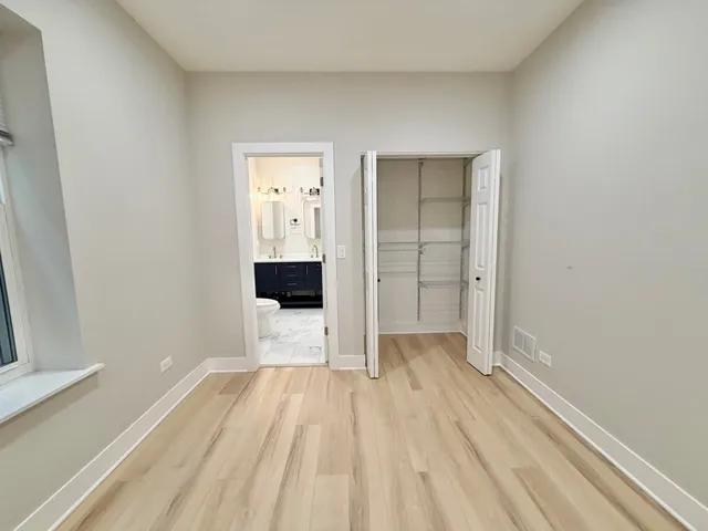 $3,800 | 4908 North Rockwell Street, Unit 2, Chicago, IL 60625