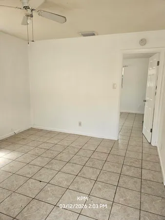 $1,500 | 919 Selkirk Street, West Palm Beach, FL 33405