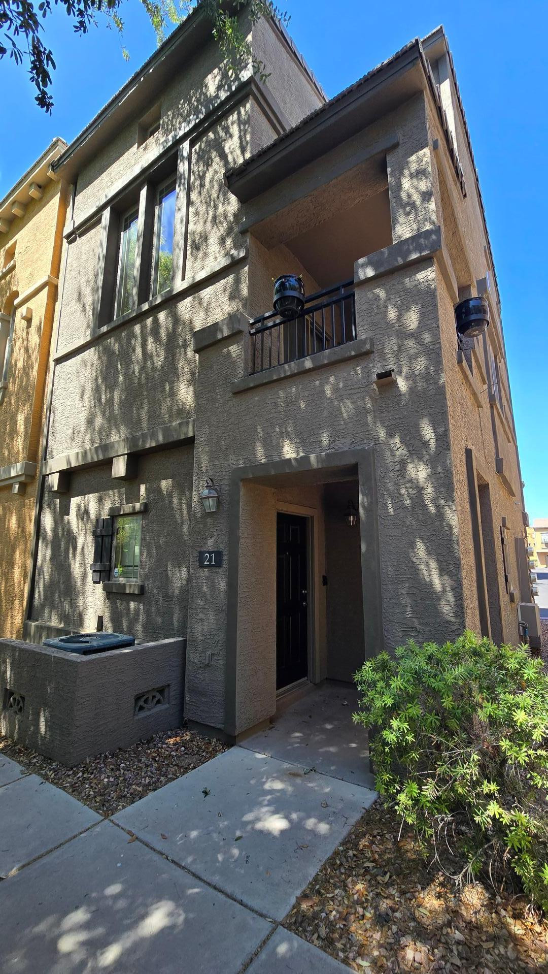 16825 North 14th Street, Unit 21 Phoenix, AZ 85022 - Photo 6 of 22 Photo #6