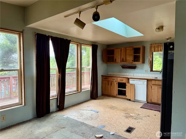 $135,000 | 401 South Starr Street, Westport, WA 98595