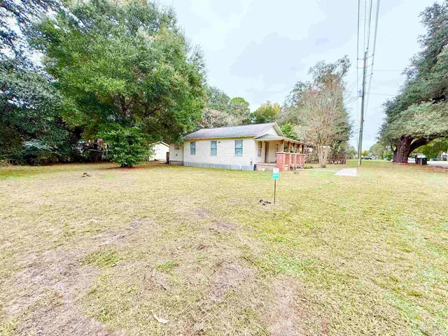 $125,000 | 1829 Bainbridge Avenue, Pensacola, FL 32507