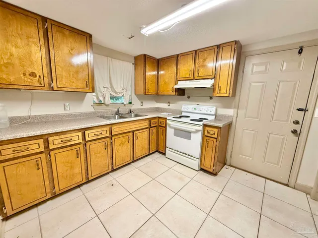 $125,000 | 1829 Bainbridge Avenue, Pensacola, FL 32507