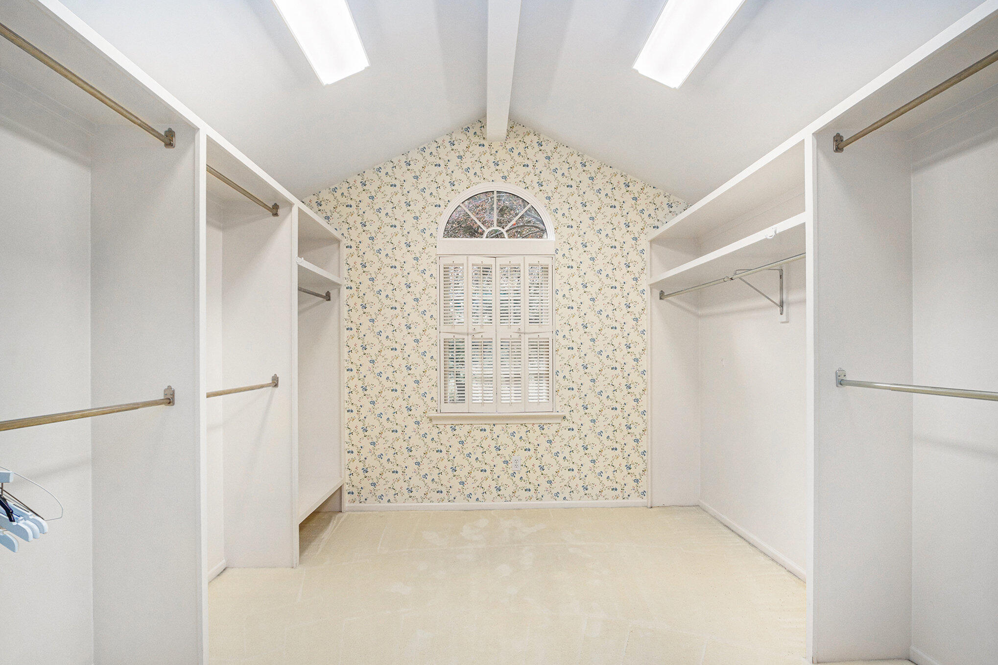 1734 Embury Road Kalamazoo, MI 49008 - Photo 15 of 22 015_1734embury_32_141