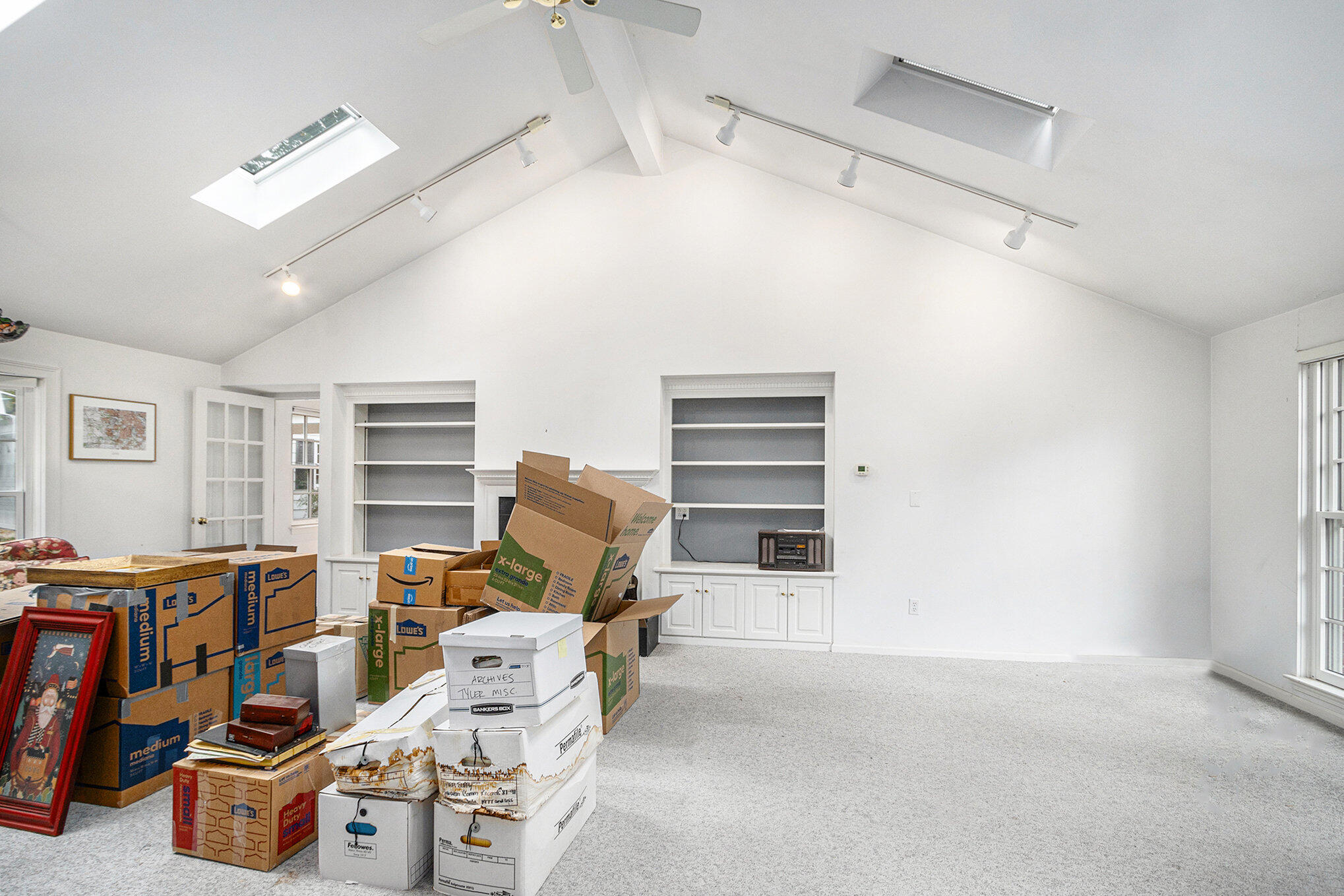 1734 Embury Road Kalamazoo, MI 49008 - Photo 7 of 22 007_1734embury_10_713