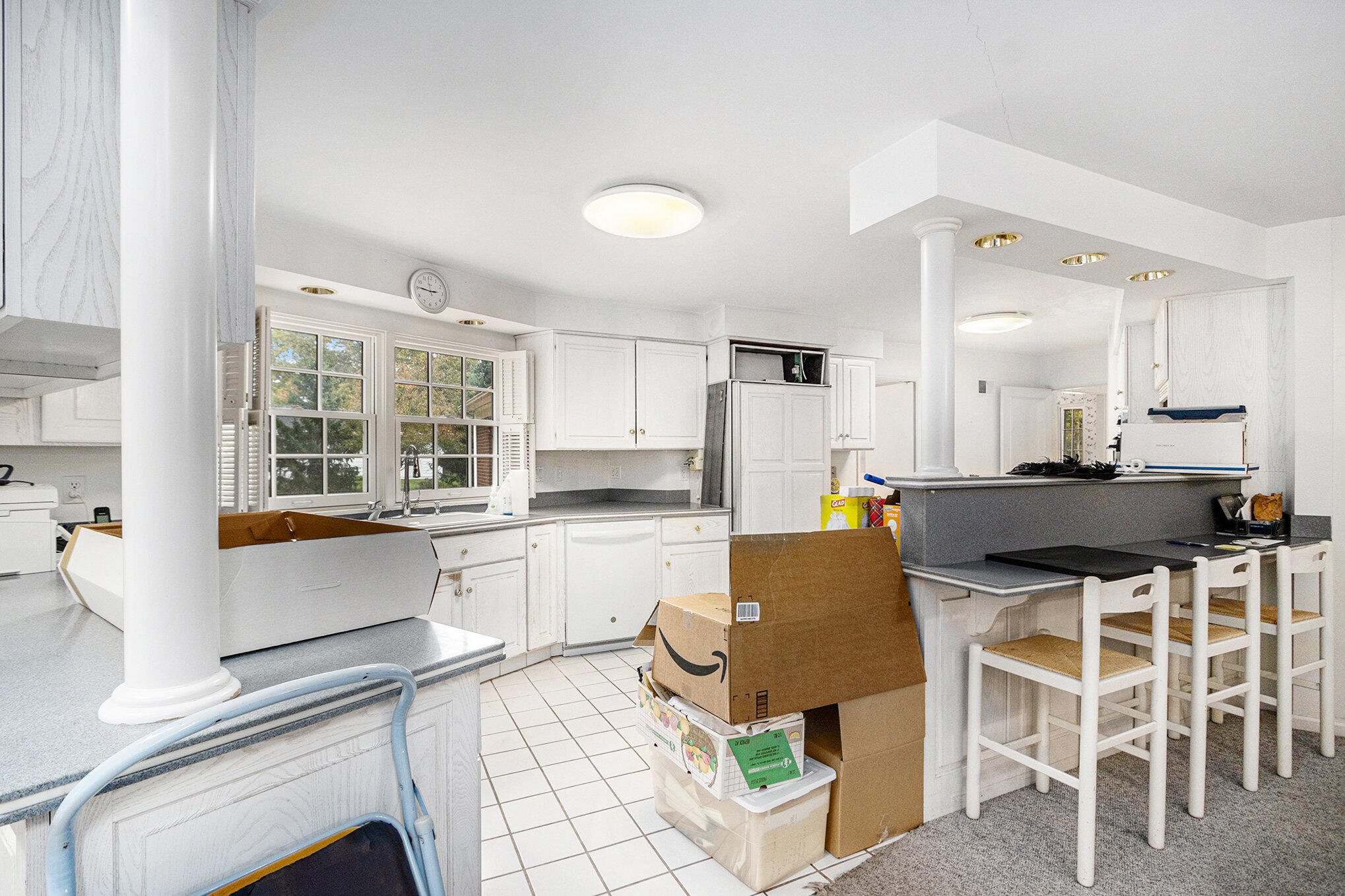 1734 Embury Road Kalamazoo, MI 49008 - Photo 9 of 22 009_1734embury_8_346