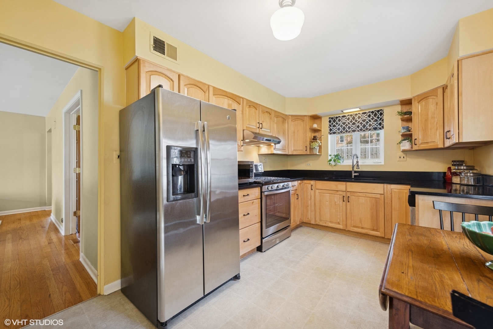 807 Webster Avenue Wheaton, IL 60187 - Photo 13 of 29