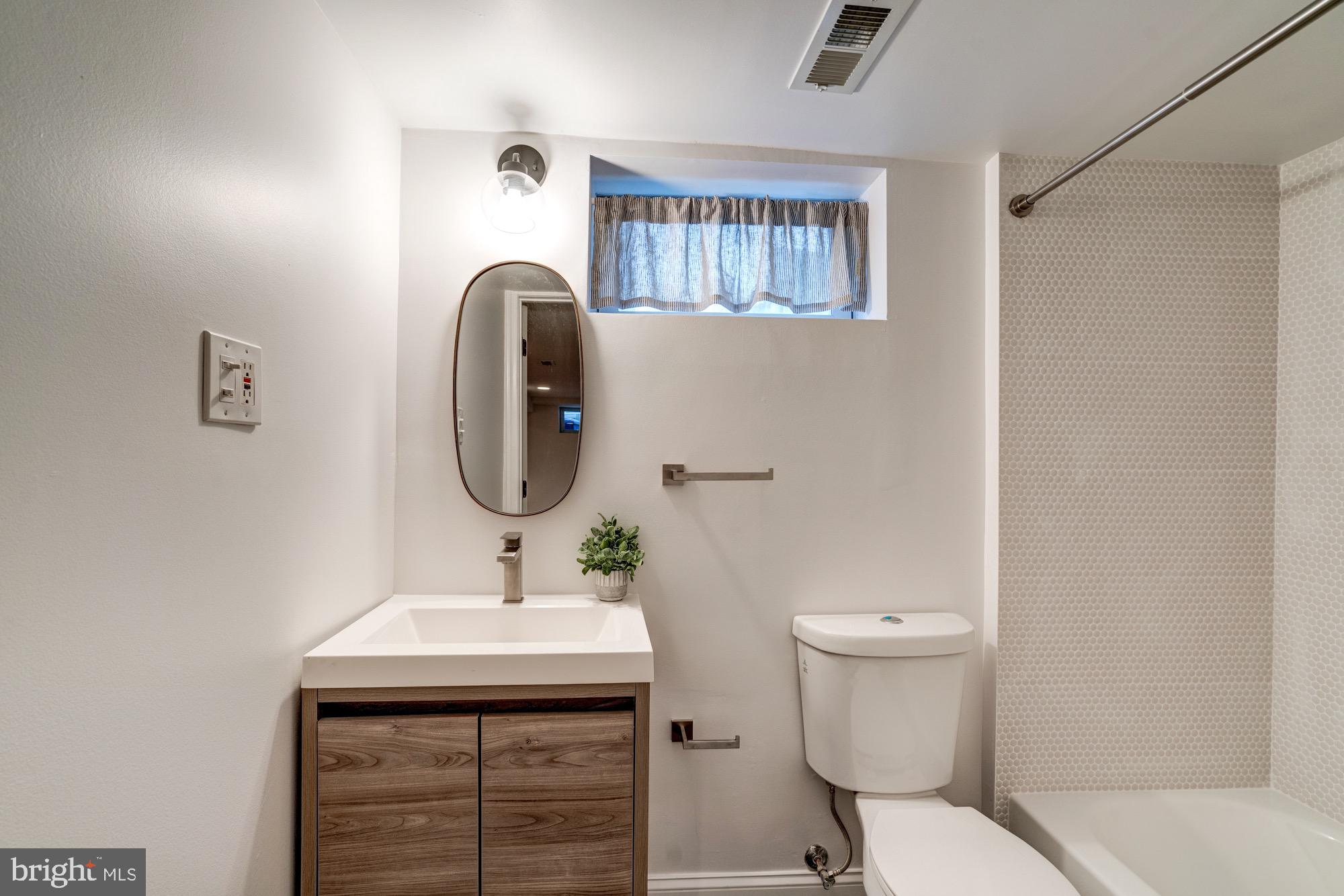 7223 Blair Road Northwest Washington, DC 20012 - Photo 42 of 58