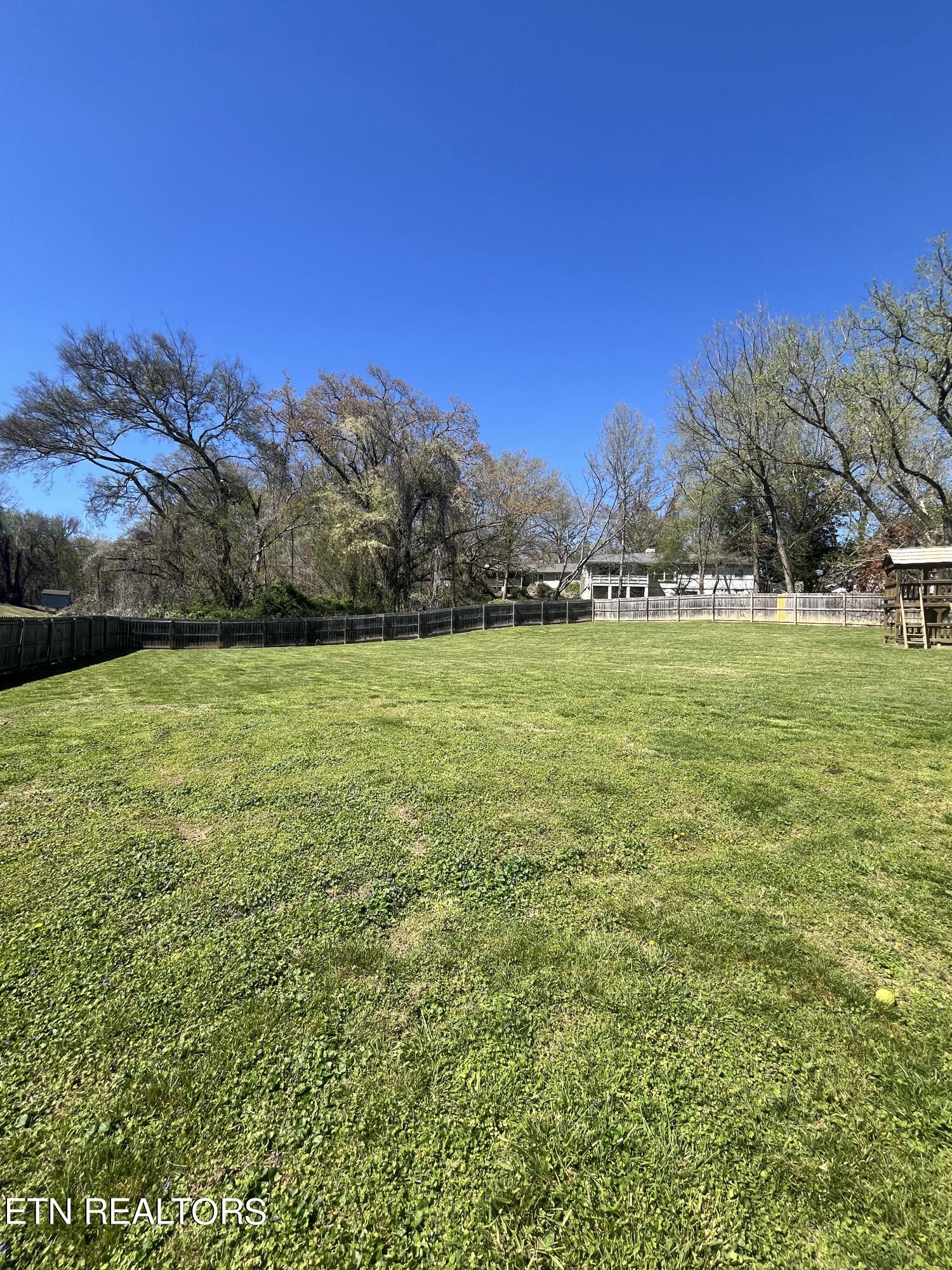 104 Hillside Road Oak Ridge, TN 37830 - Photo 36 of 44