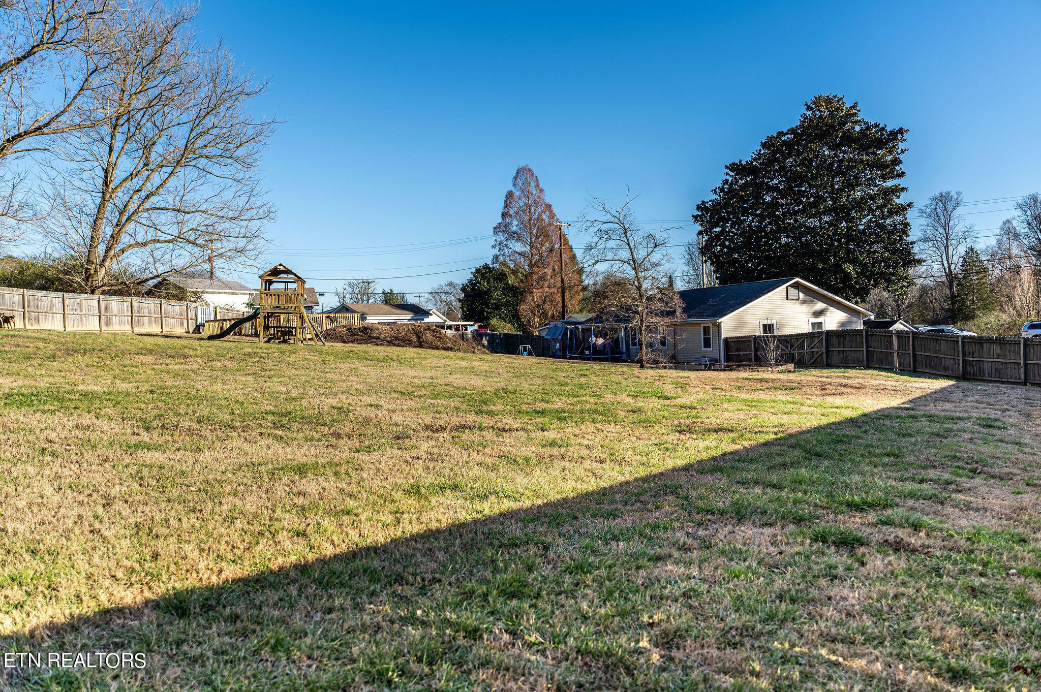 104 Hillside Road Oak Ridge, TN 37830 - Photo 43 of 44