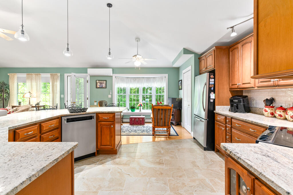 824 Duck Pond Road Westbrook, ME 04092 - Photo 8 of 74 DSC09999