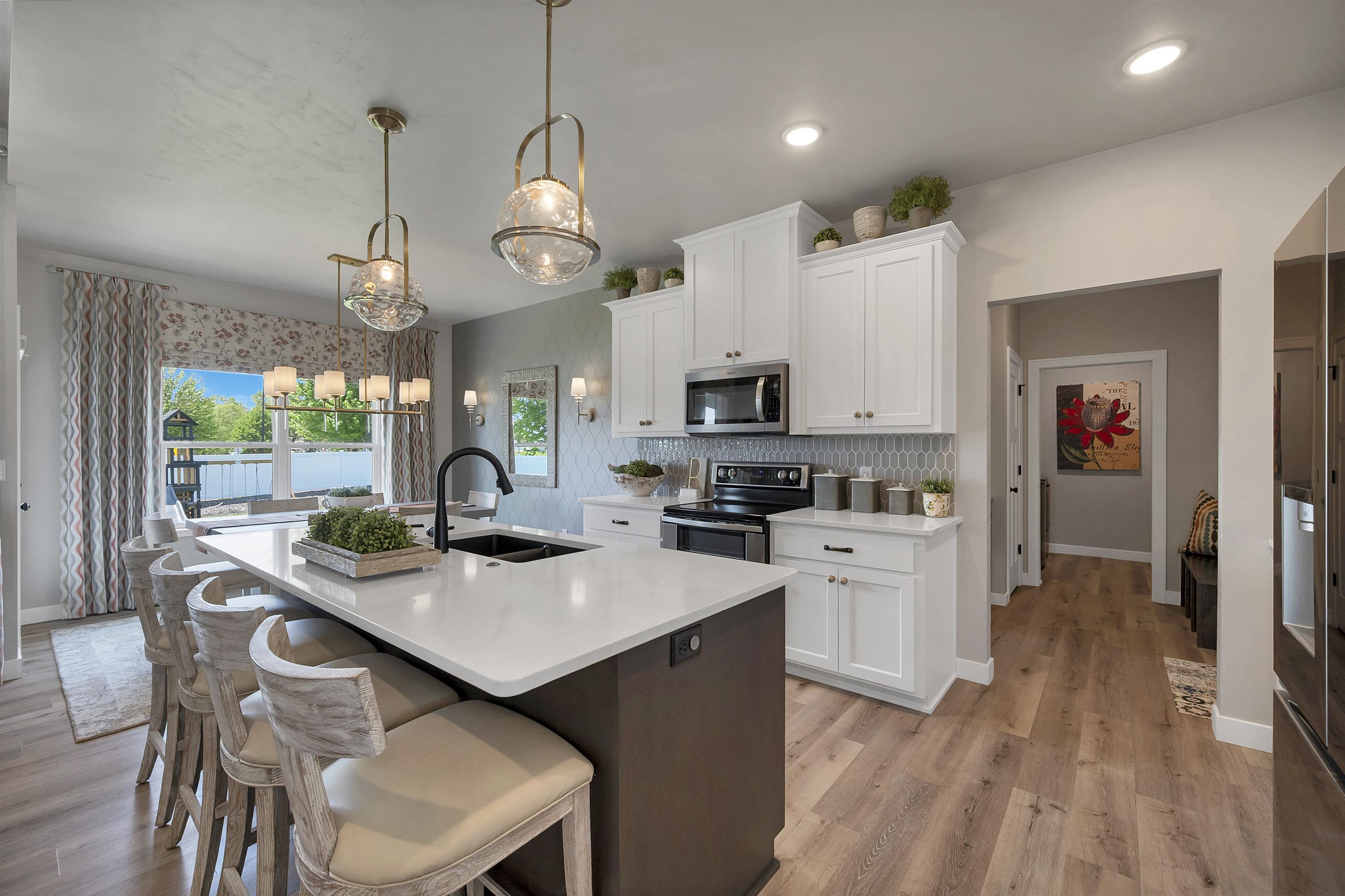 2217 Fox Point Court De Pere, WI 54115 - Photo 15 of 57
