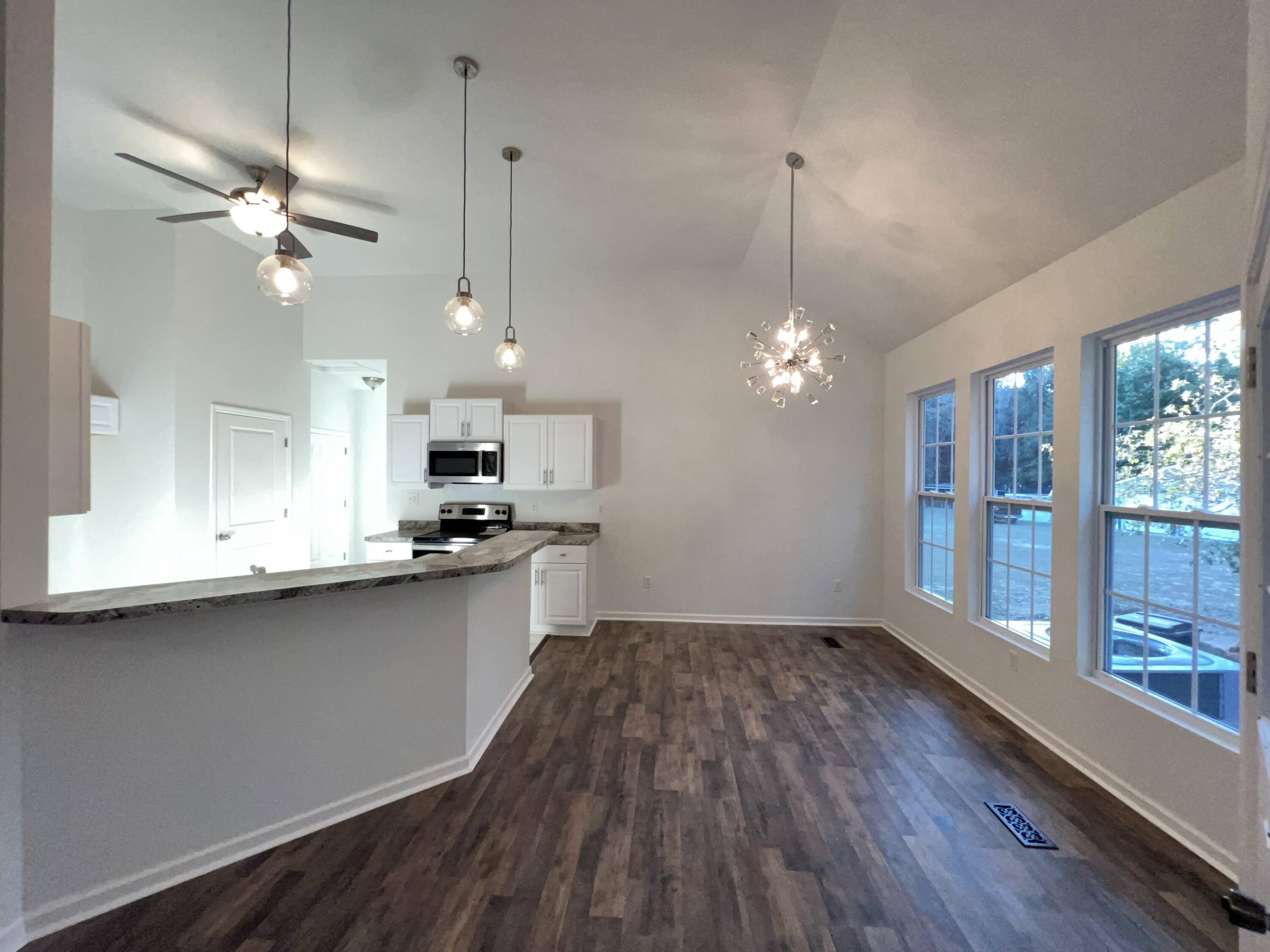 388 Emerald Street Walterboro, SC 29488 - Photo 13 of 43 IMG_1767