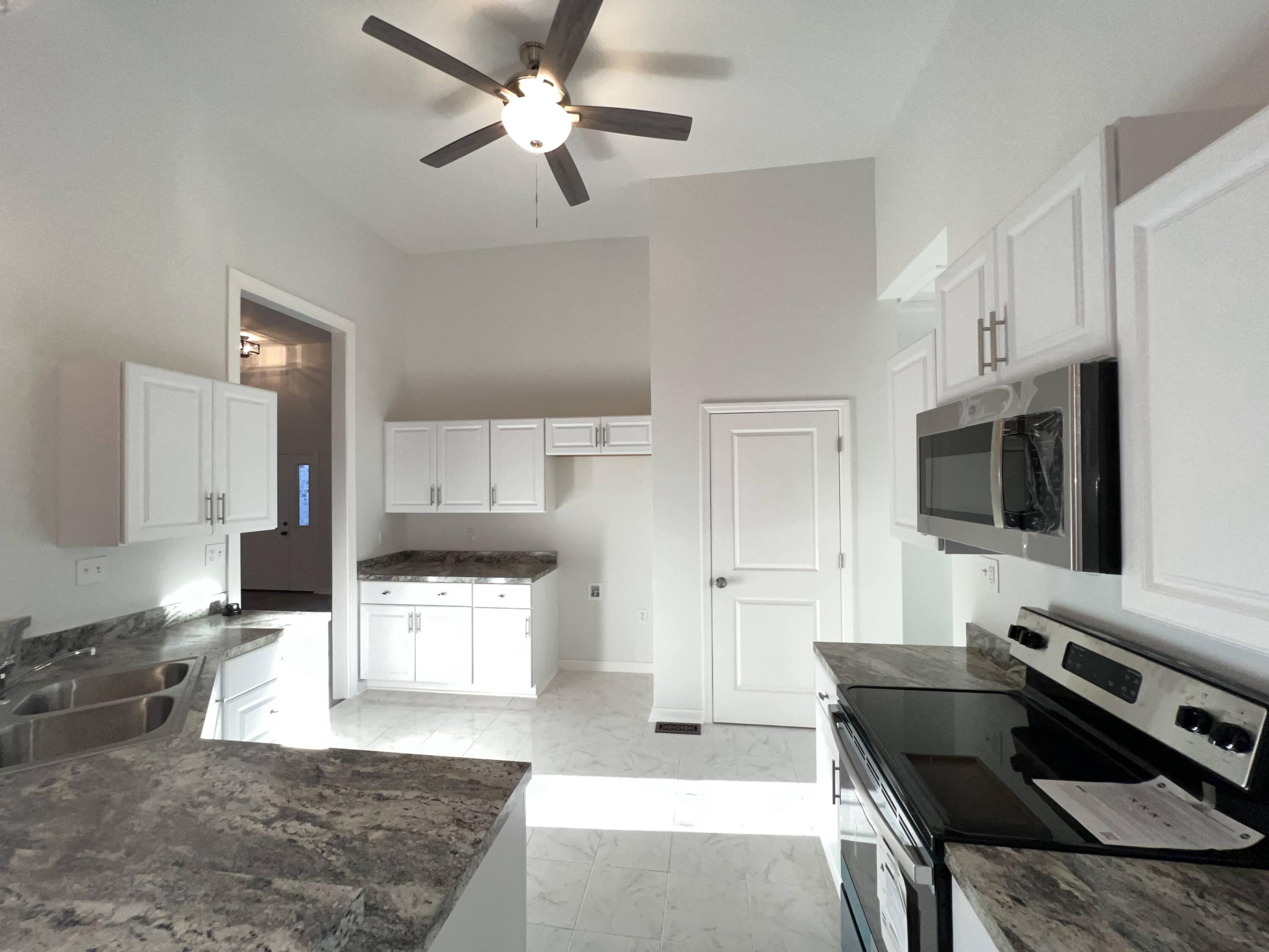 388 Emerald Street Walterboro, SC 29488 - Photo 20 of 43 IMG_1770