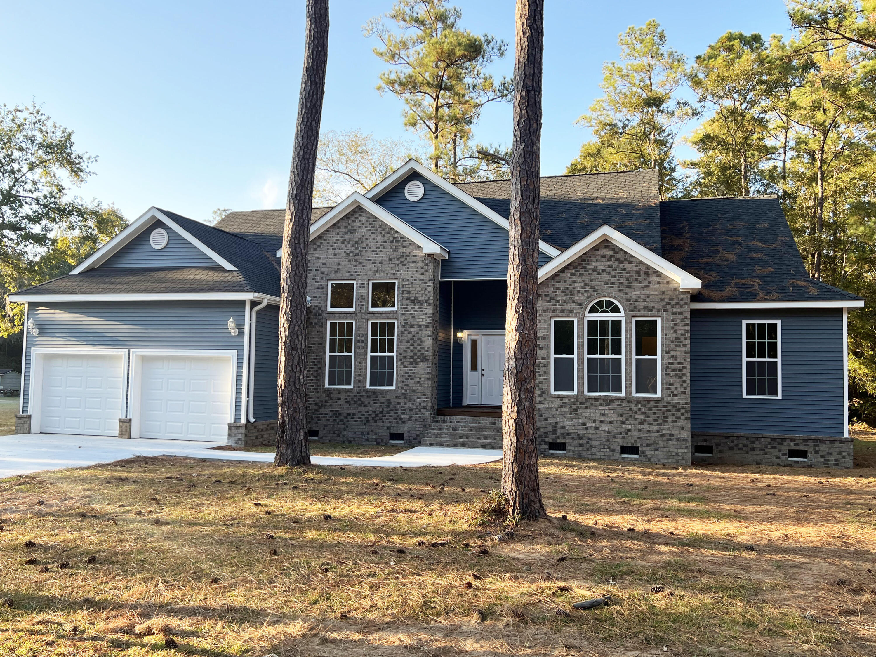 388 Emerald Street Walterboro, SC 29488 - Photo 5 of 43 IMG_1772