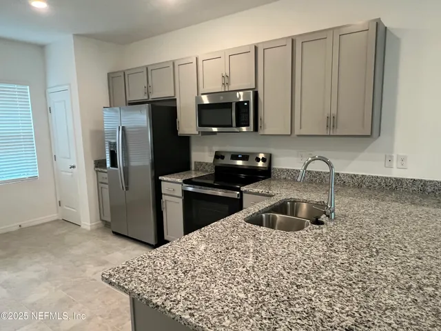 $1,800 | 7271 Sabal Terrace, Jacksonville, FL 32210