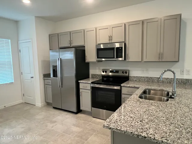 $1,800 | 7271 Sabal Terrace, Jacksonville, FL 32210