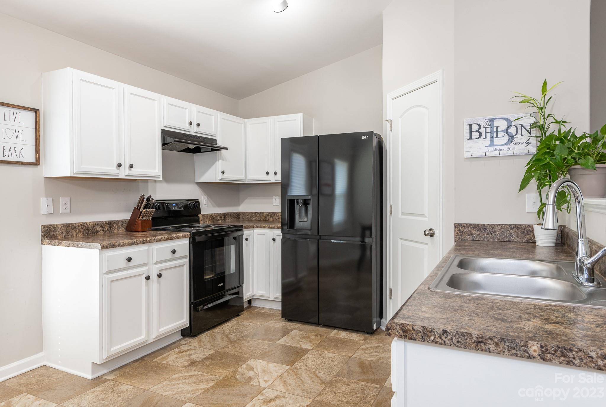 853 Finley Road Rock Hill, SC 29730 - Photo 3 of 14 Gallery Image 3