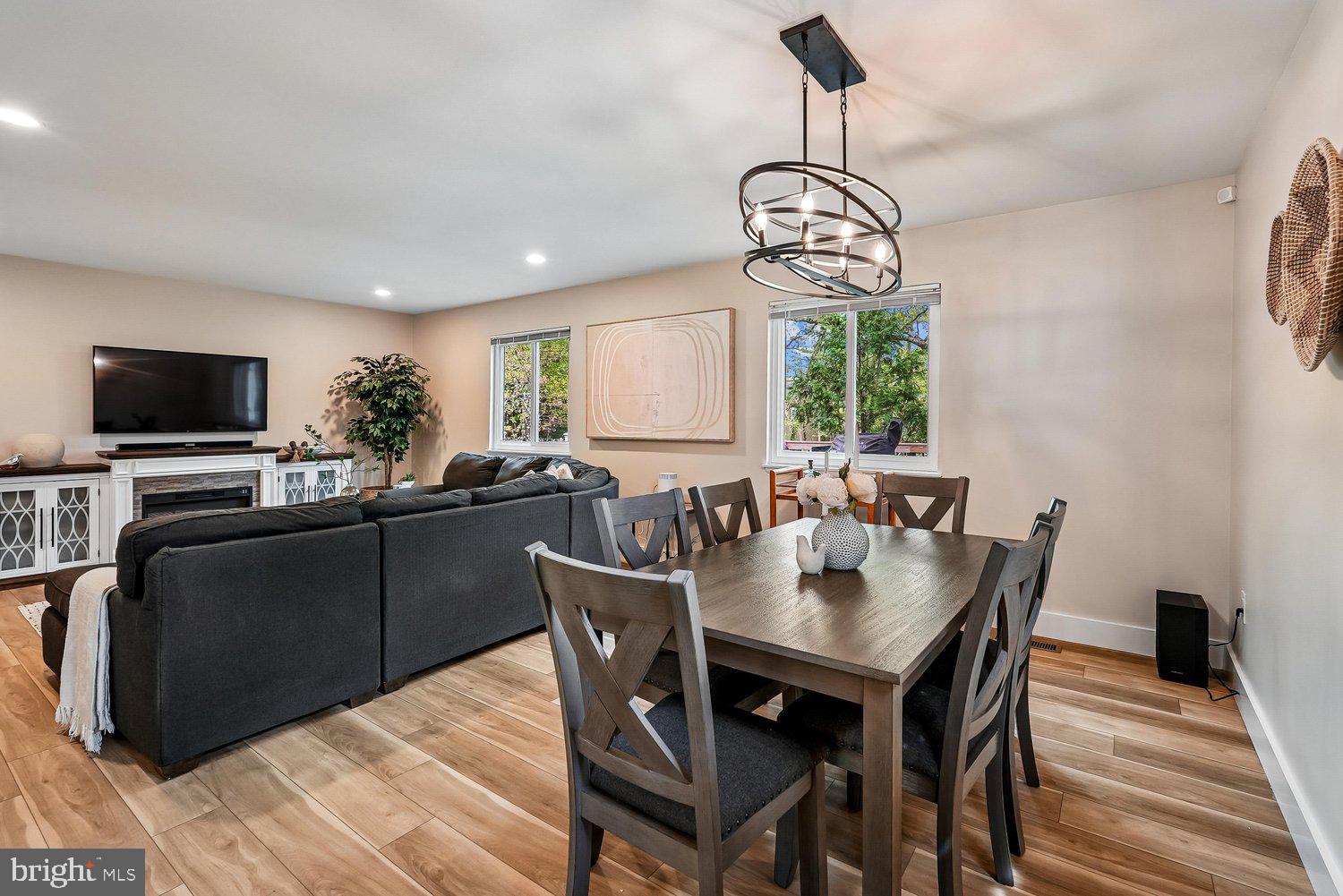 11110 Forest Edge Drive Reston, VA 20190 - Photo 13 of 46 Inviting open space with modern charm.