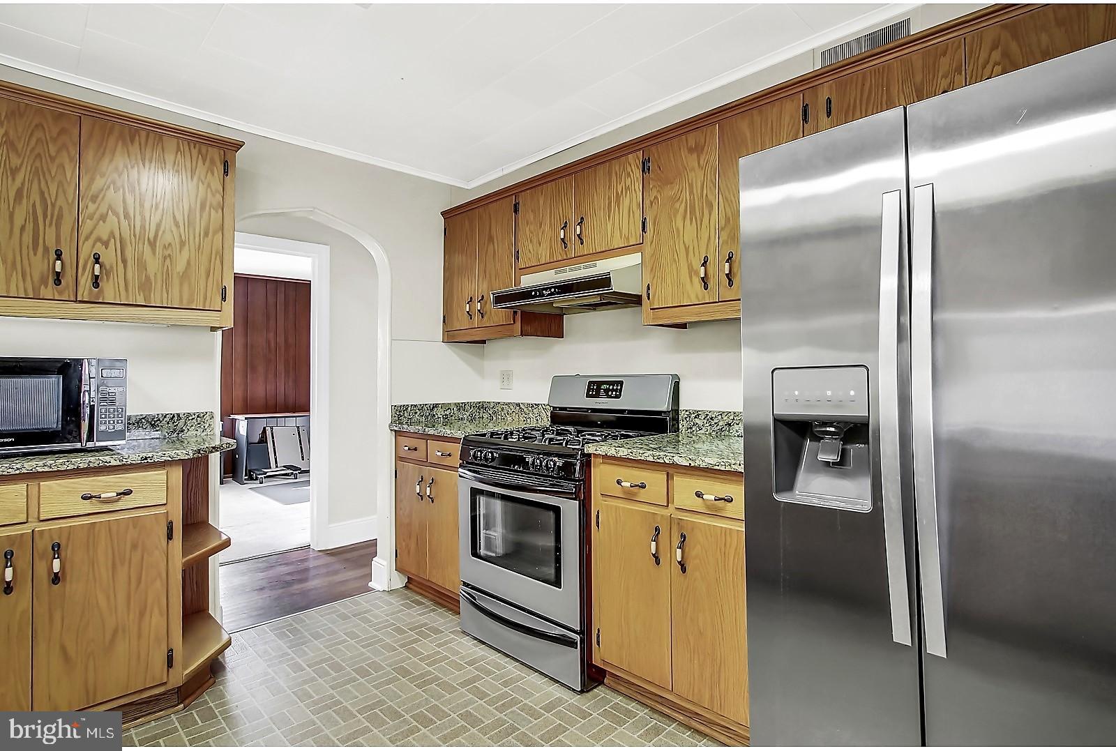 8226 Orchard Road Thomasville, PA 17364 - Photo 14 of 28 Gallery Image 14