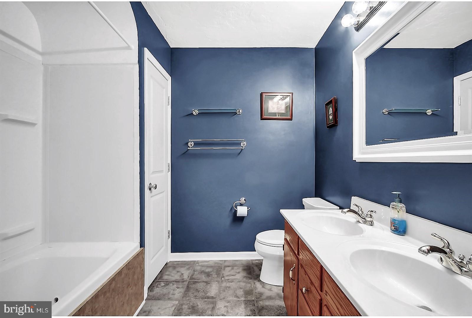 8226 Orchard Road Thomasville, PA 17364 - Photo 18 of 28 Gallery Image 18