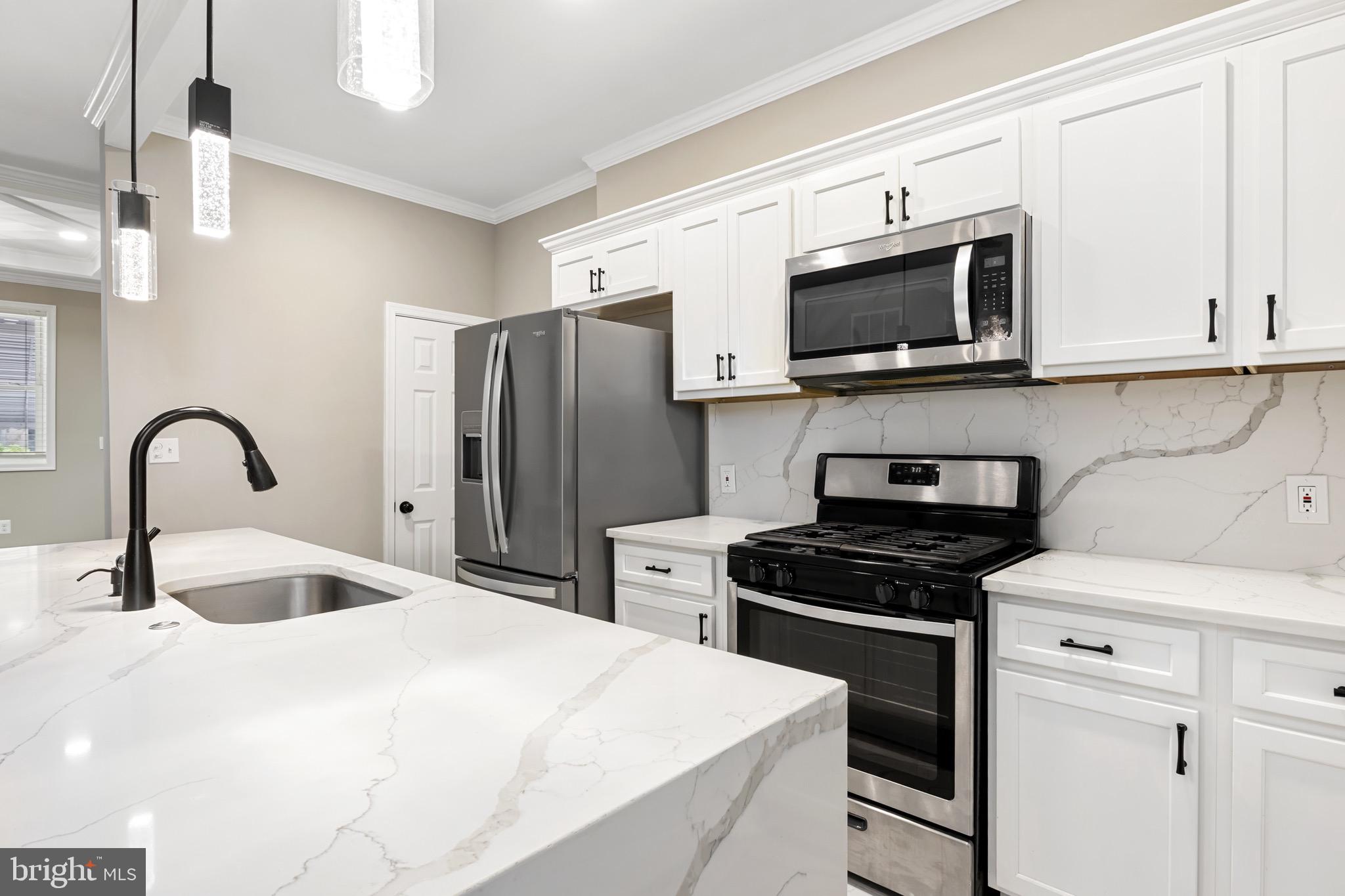 2233 Homewood Avenue Baltimore, MD 21218 - Photo 12 of 44