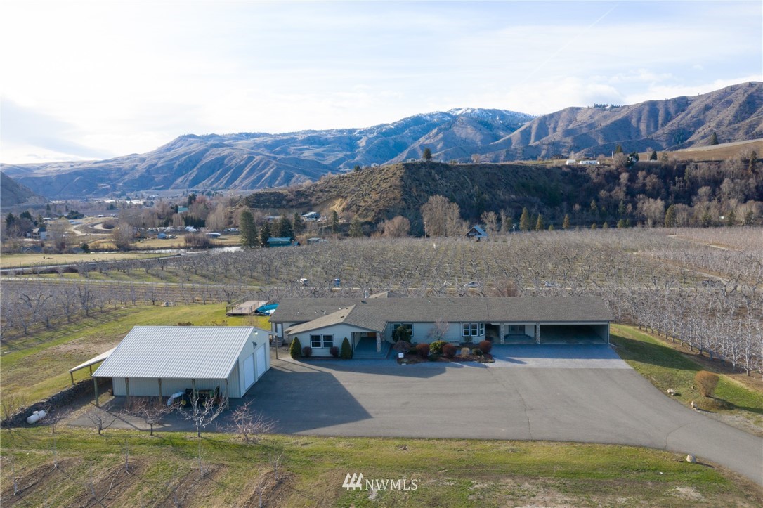 4930 Old Monitor Road Cashmere, WA 98815 - Photo 2 of 27 Gallery Image 2