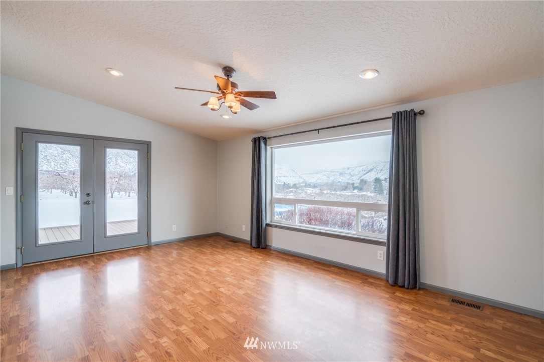 4930 Old Monitor Road Cashmere, WA 98815 - Photo 11 of 27 Gallery Image 11