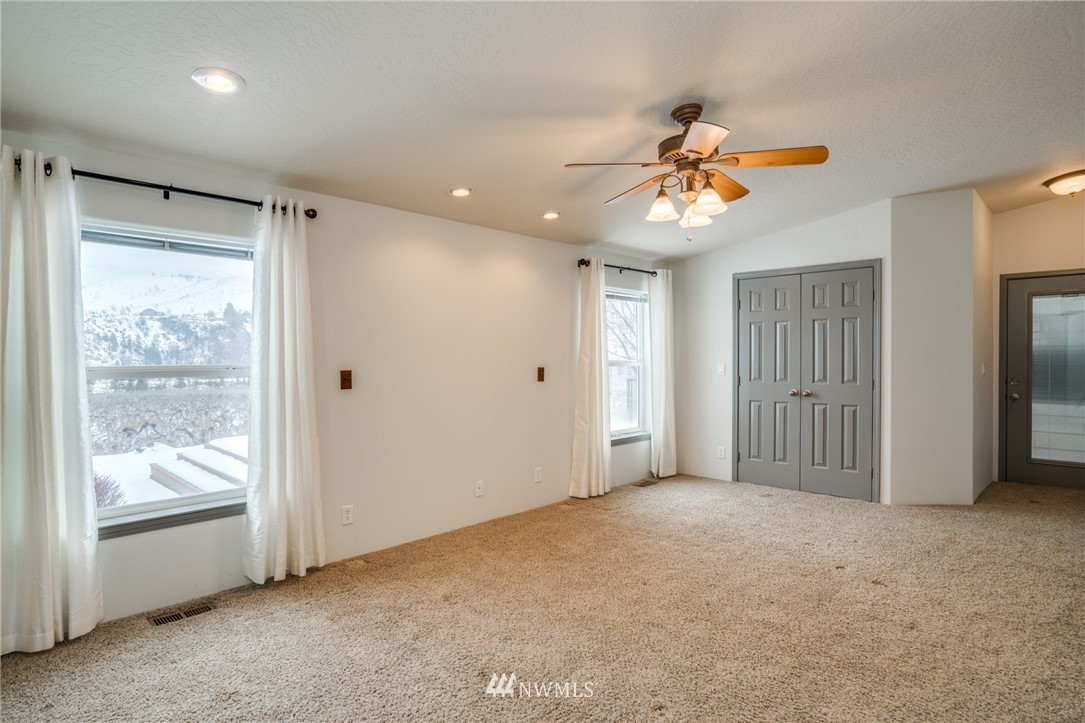 4930 Old Monitor Road Cashmere, WA 98815 - Photo 14 of 27 Gallery Image 14