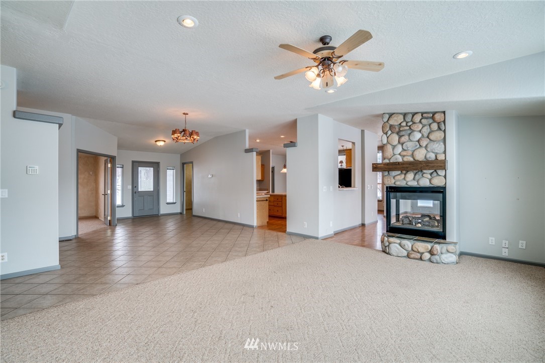 4930 Old Monitor Road Cashmere, WA 98815 - Photo 9 of 27 Gallery Image 9
