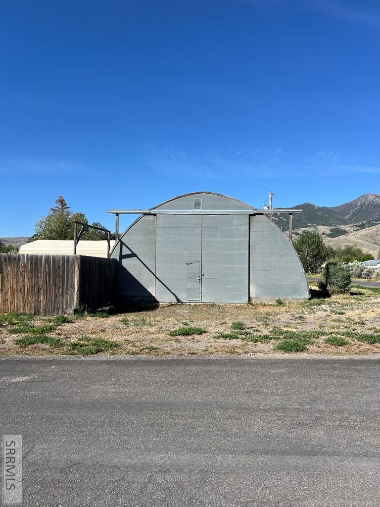 610 Spruce Street Mackay, ID 83251 - Photo 2 of 19