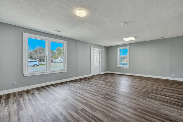 $320,000 | 2125 Cosgrove Avenue, North Charleston, SC 29405