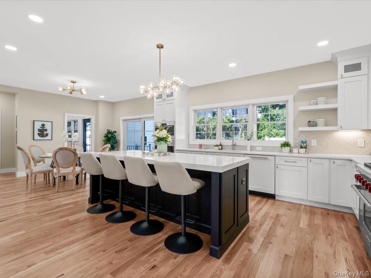 8 Brixton Road Garden City, NY 11530 - Photo 16 of 47